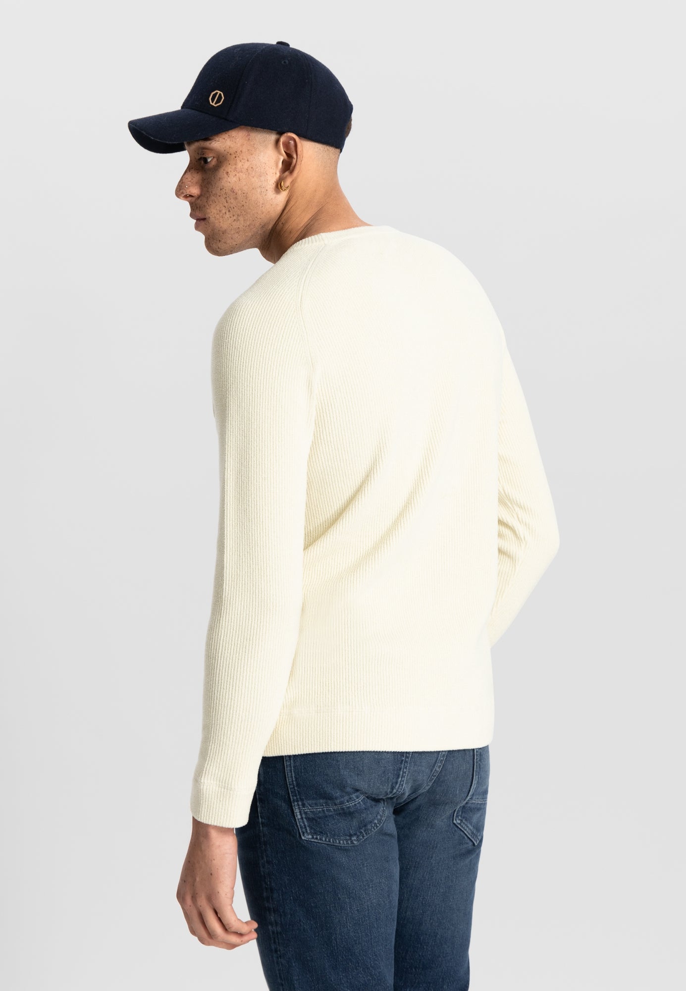 Offwhite