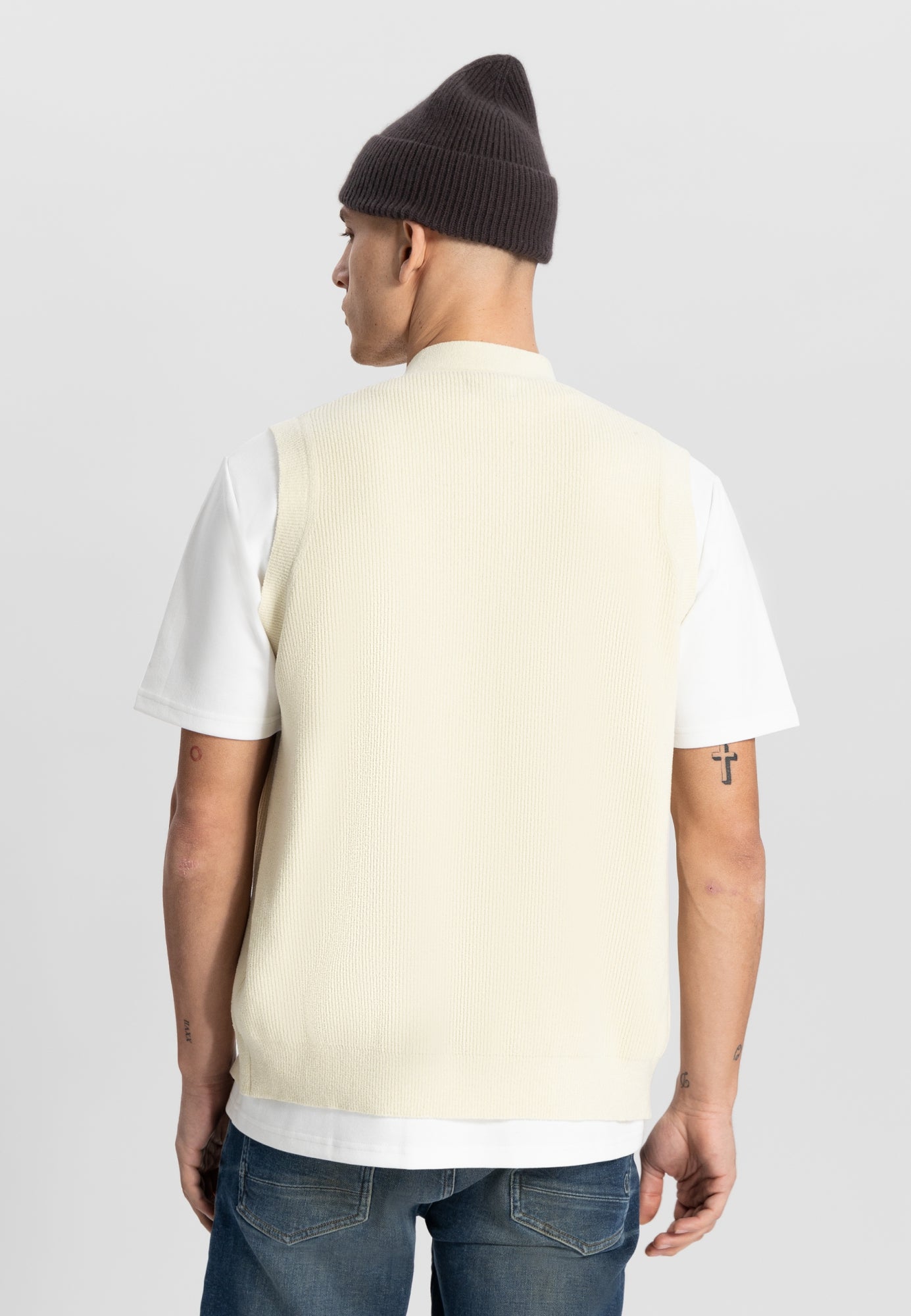 Offwhite