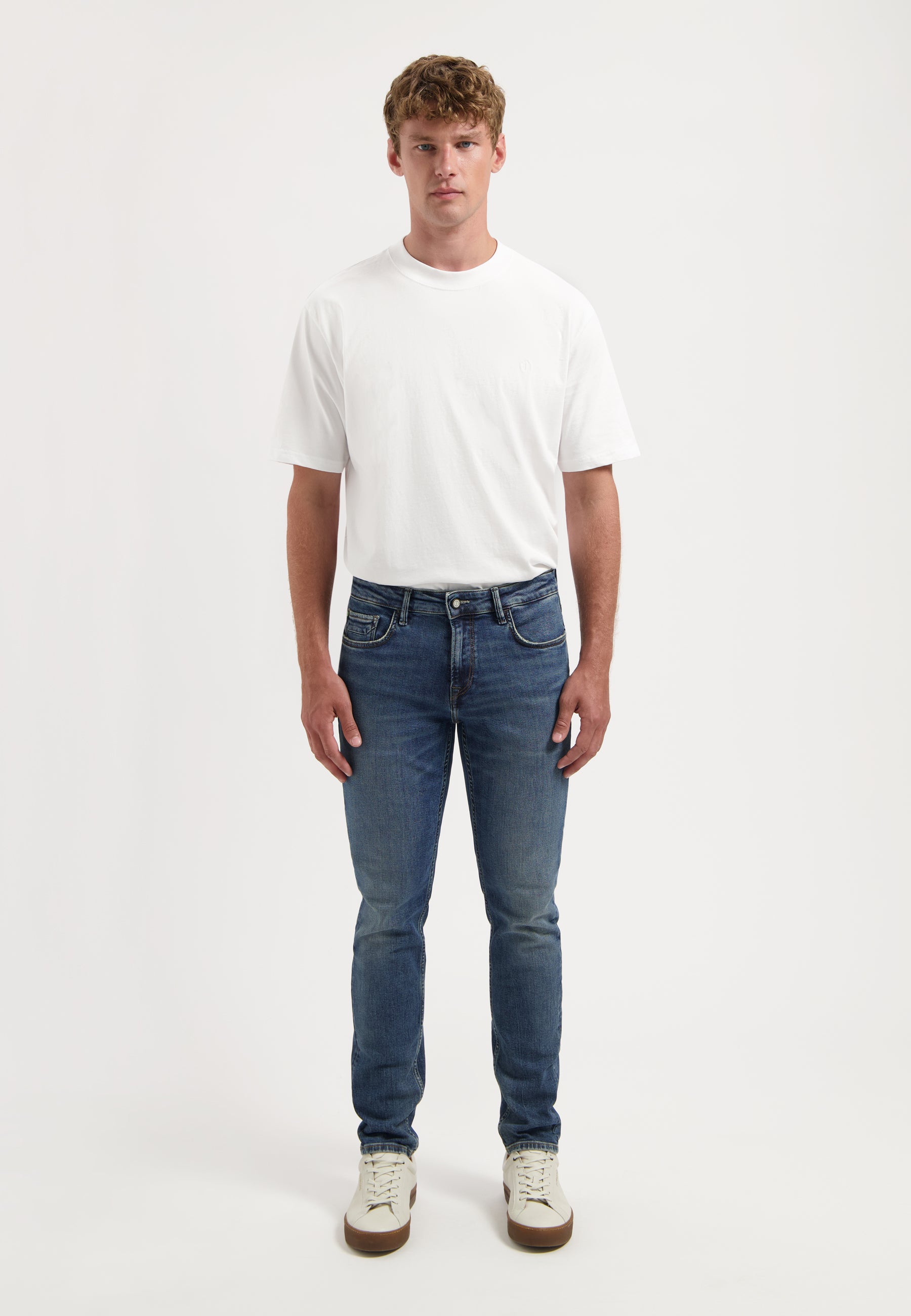 Nouveau Classic Blue