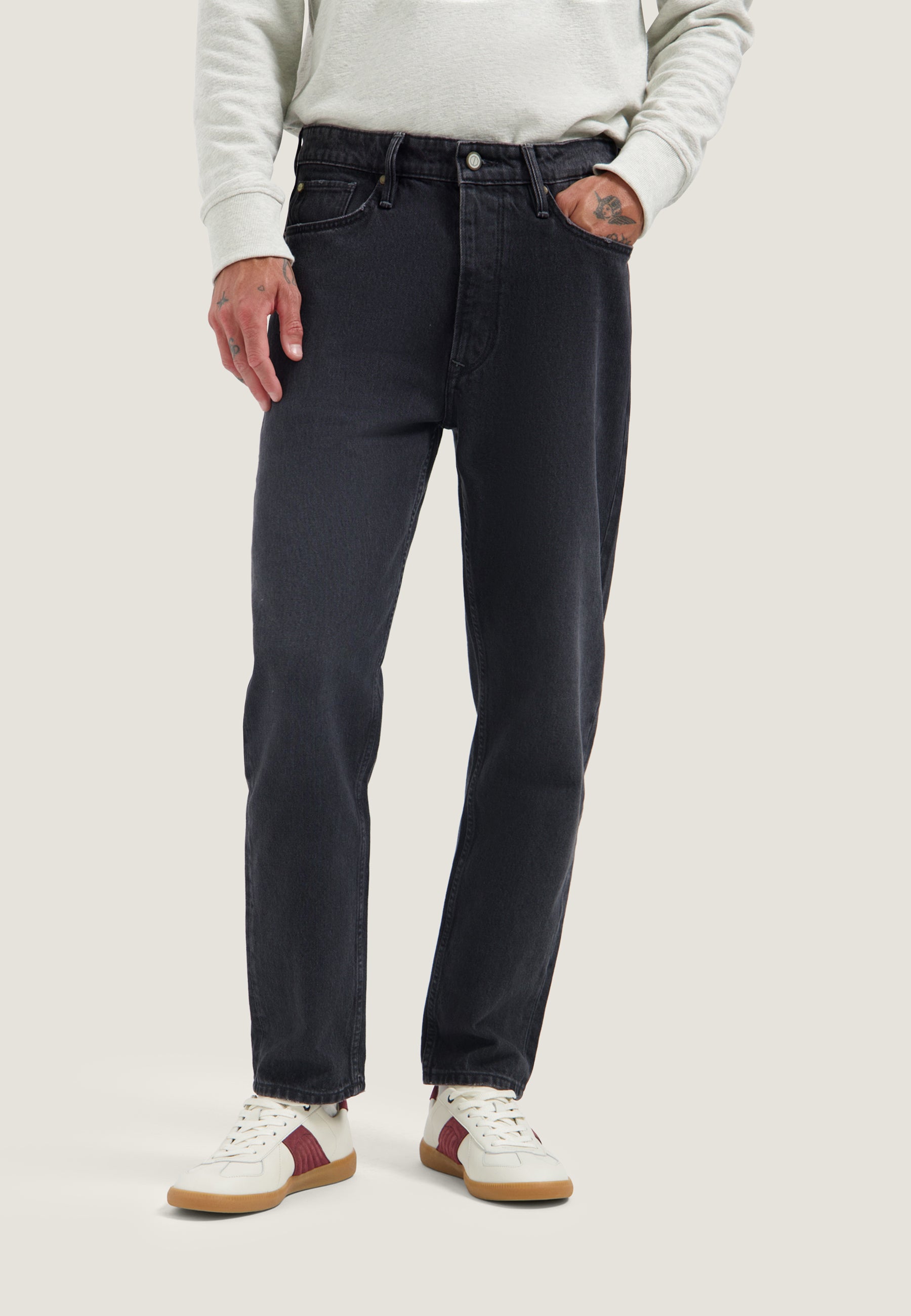 Charcoal Mist Black