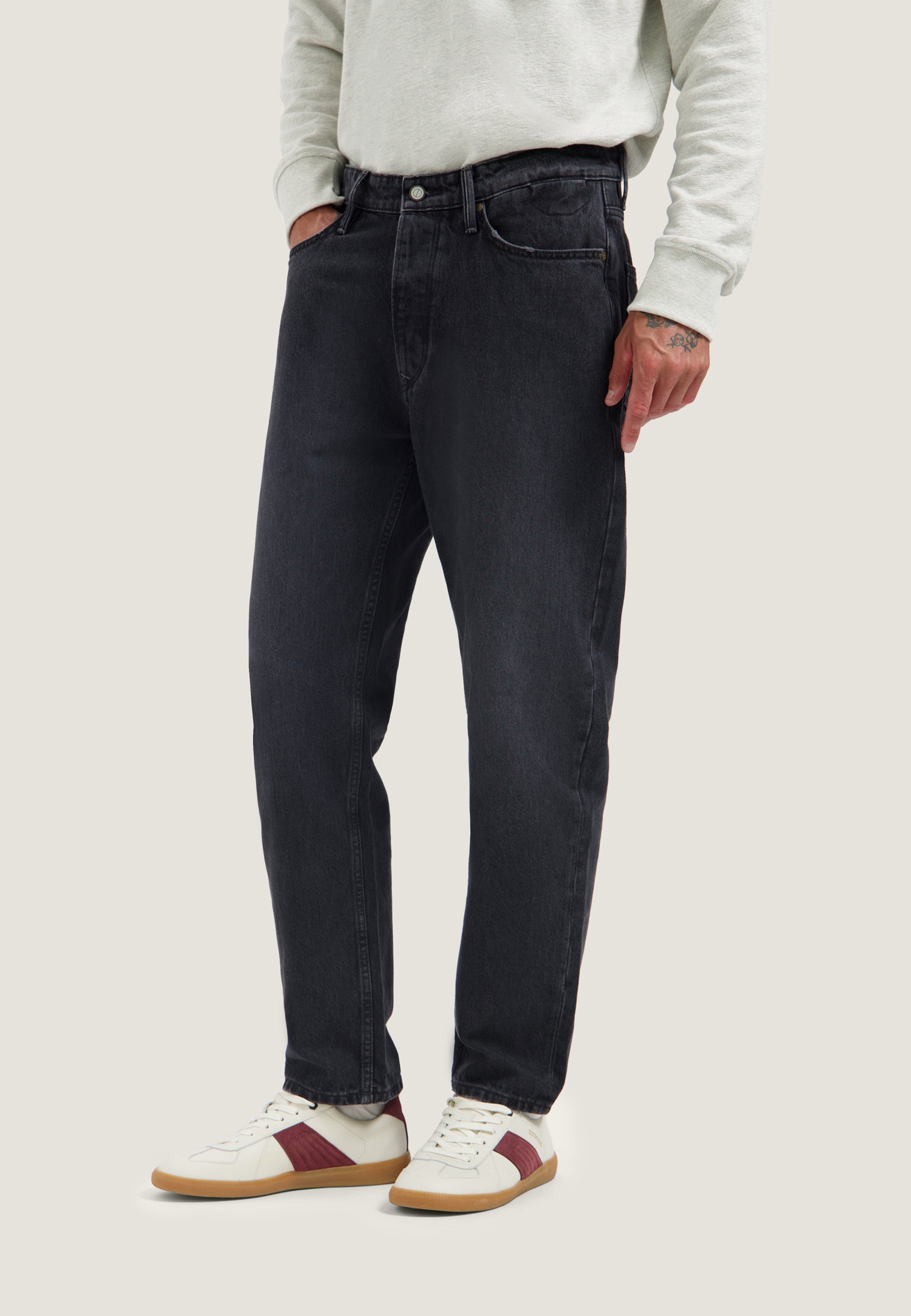 Charcoal Mist Black