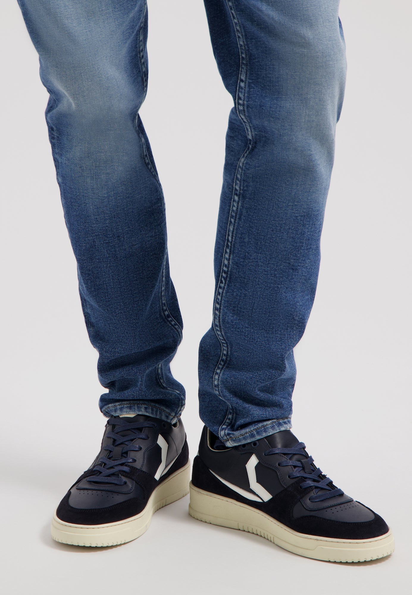 Dk. Navy