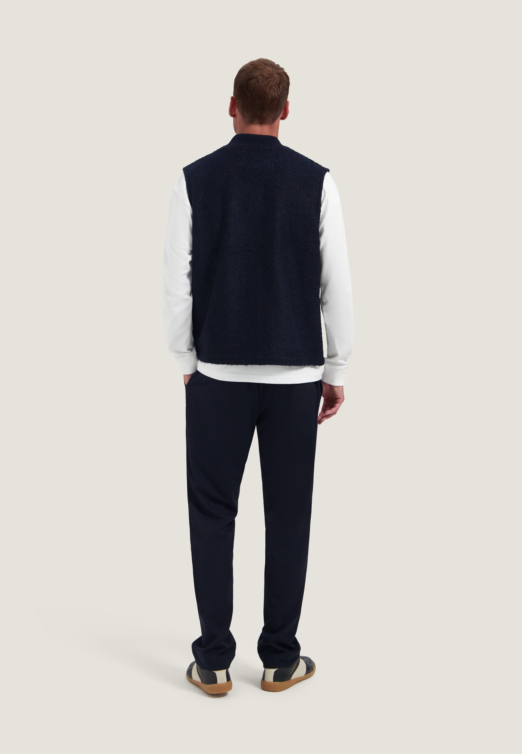 Dk. Navy
