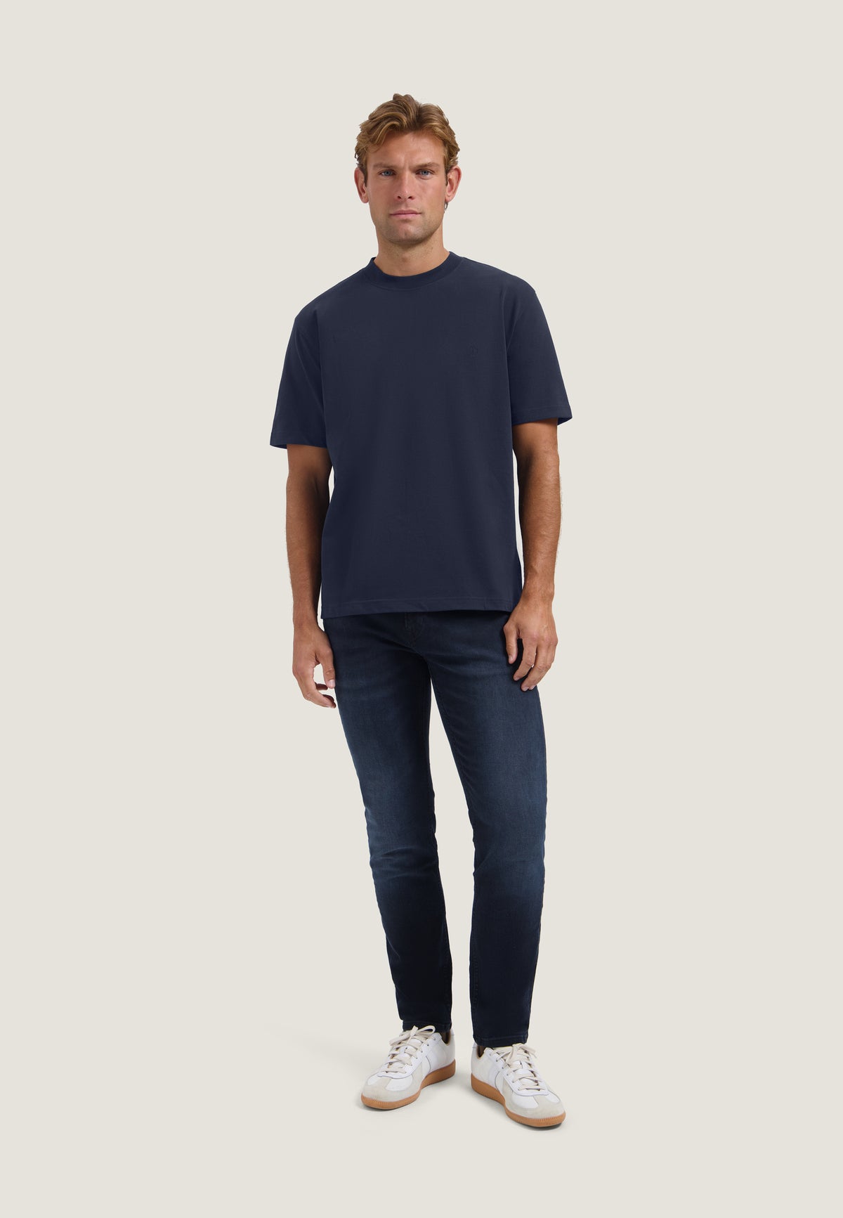 Dk. Navy
