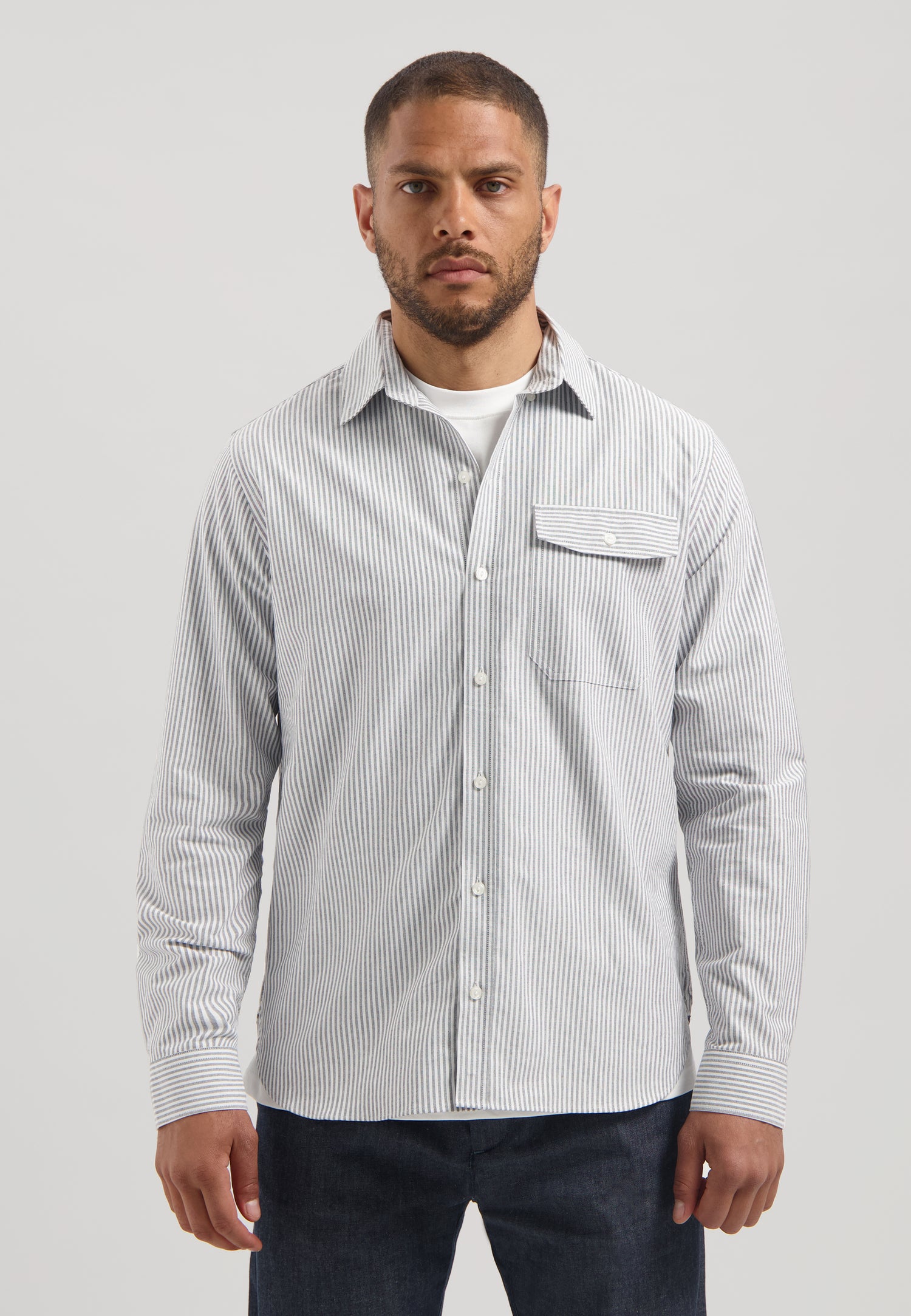 Grey / White