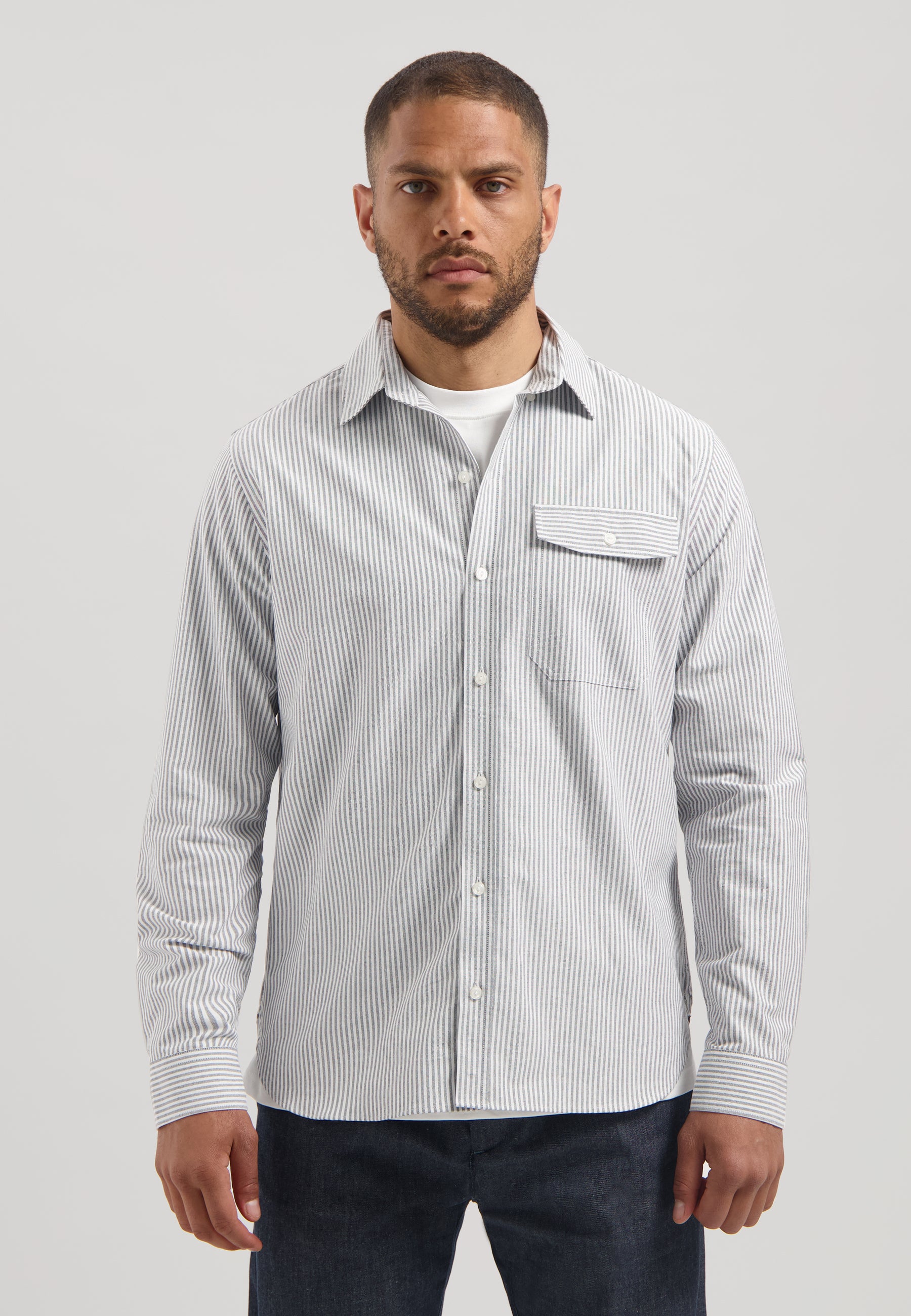 Grey / White