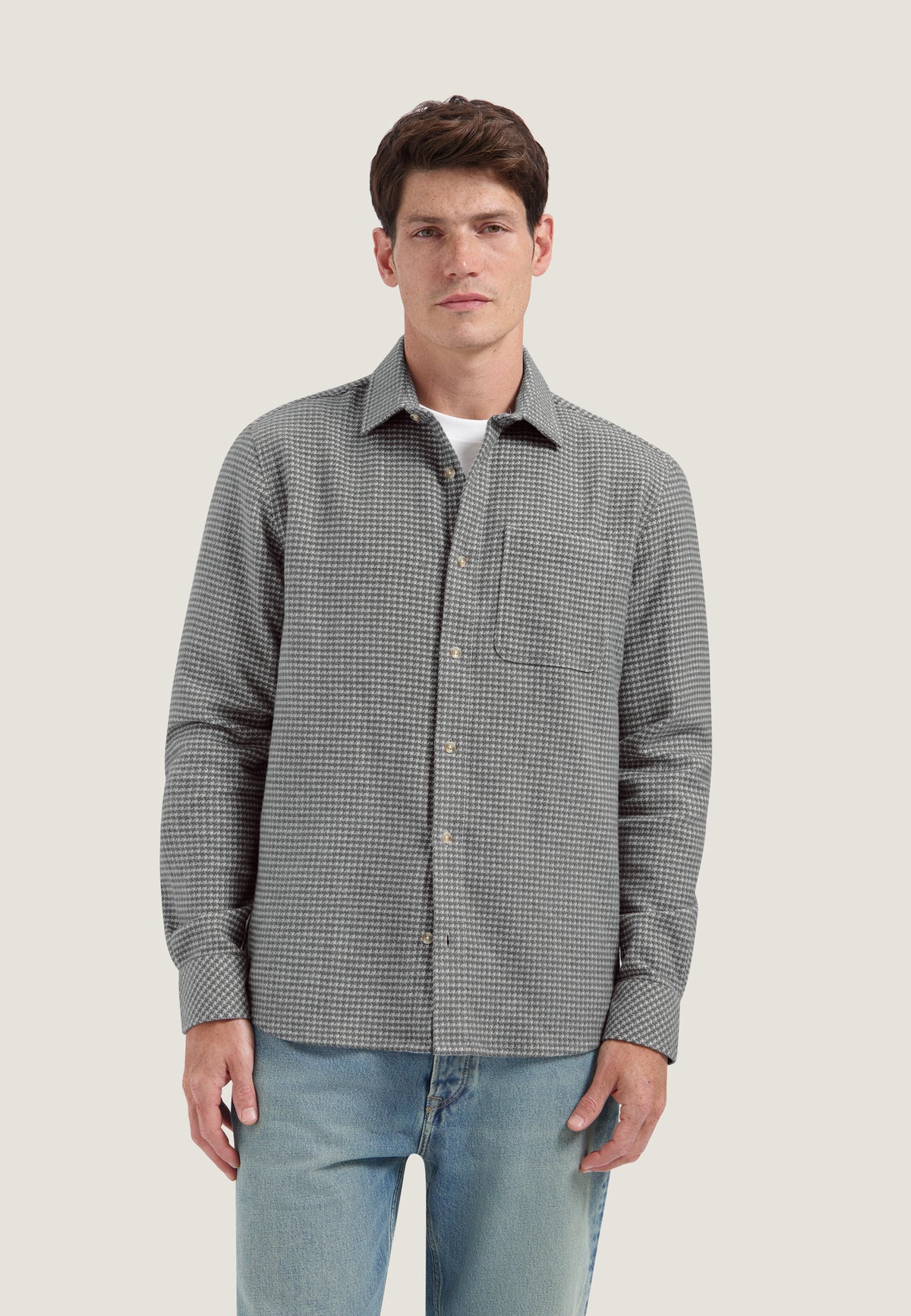 Med. Grey