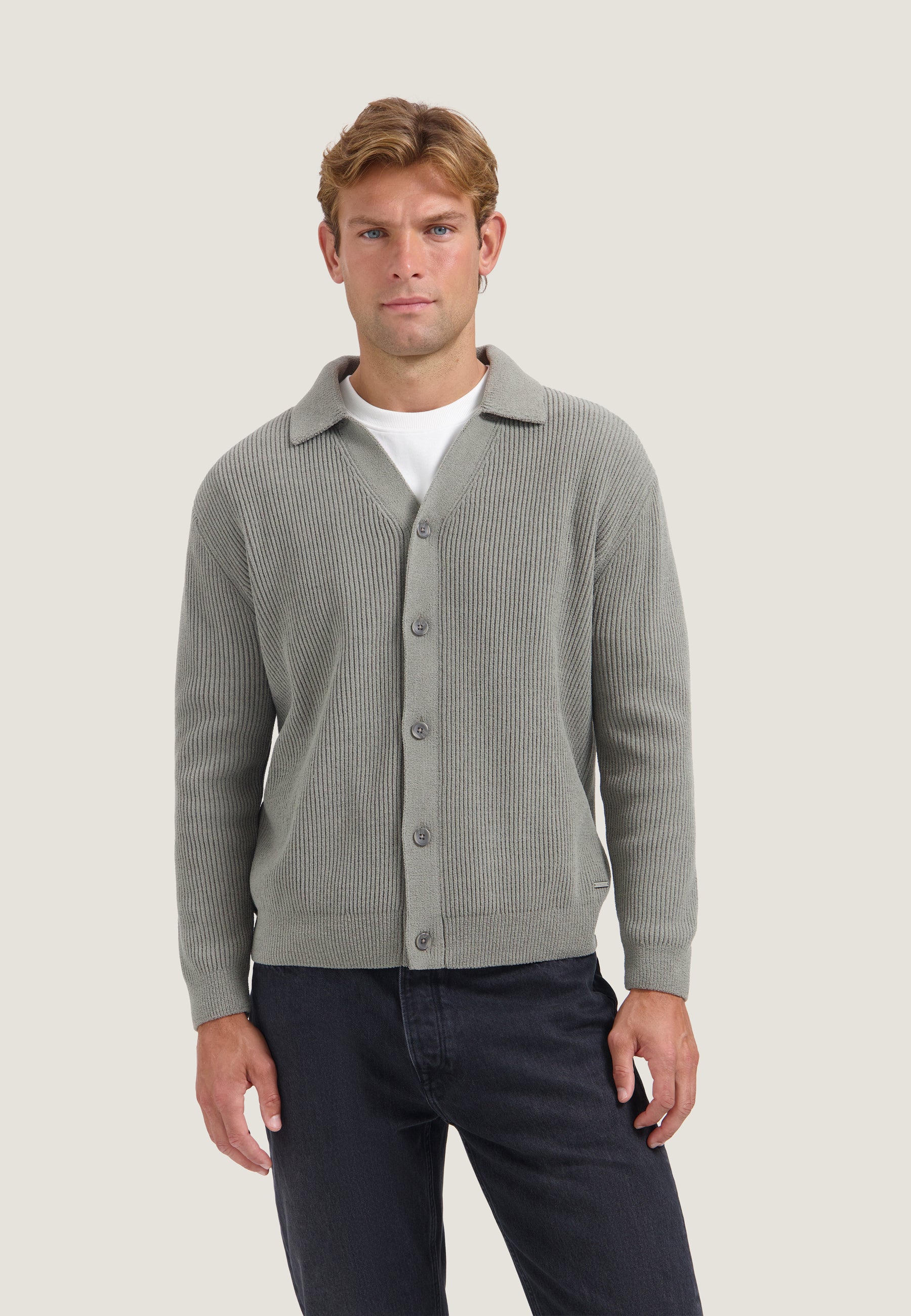 Med. Grey