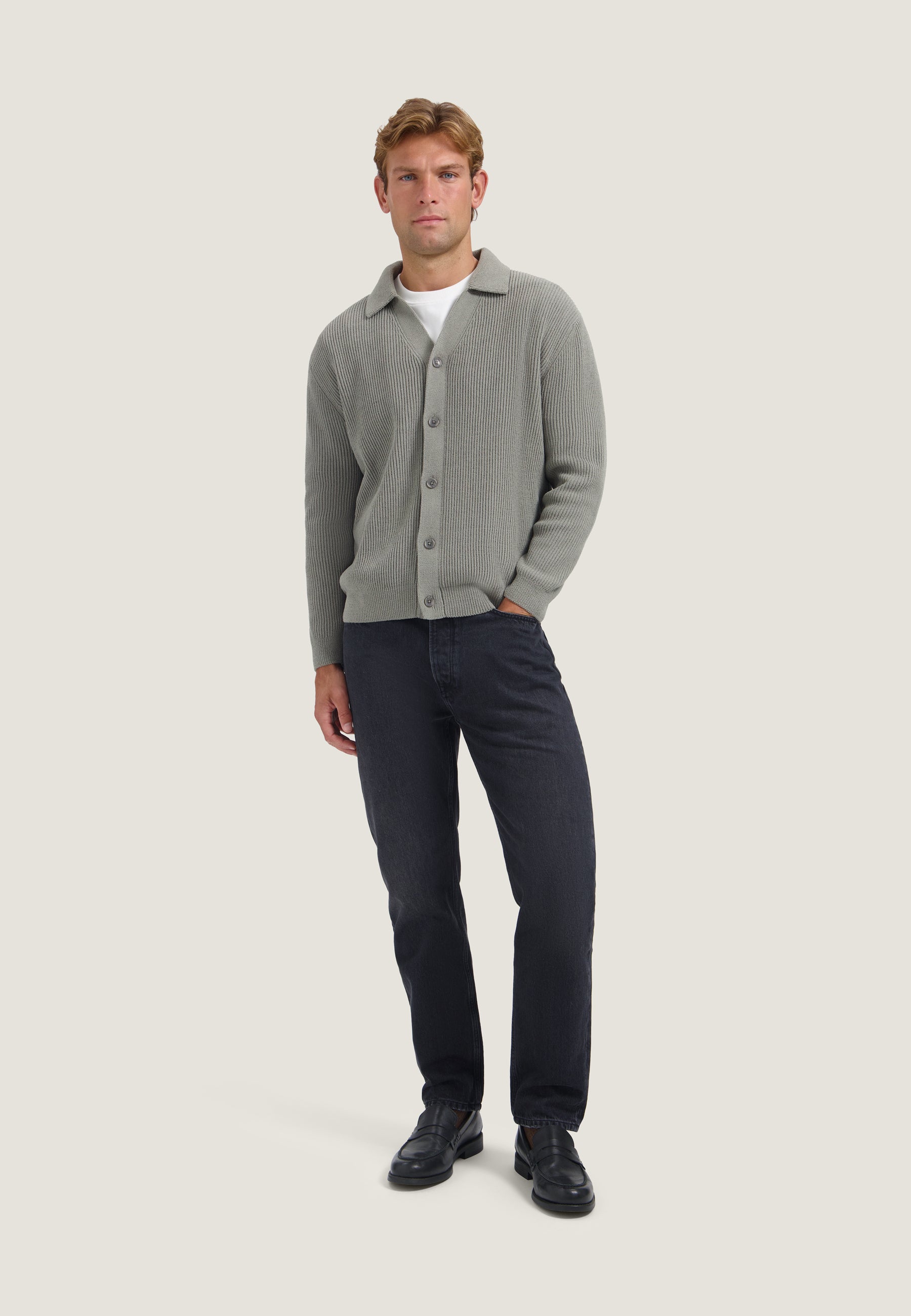 Med. Grey