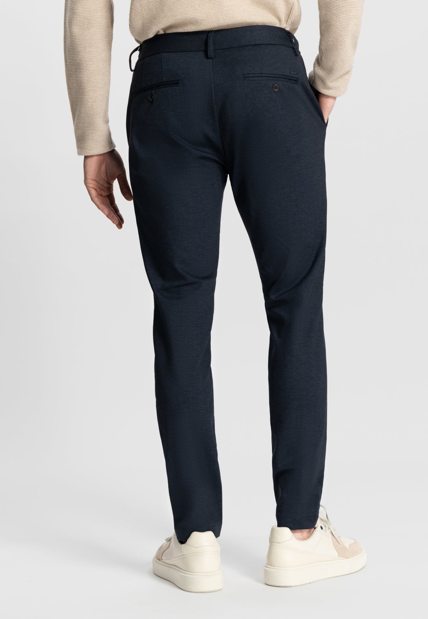 Dk. Navy