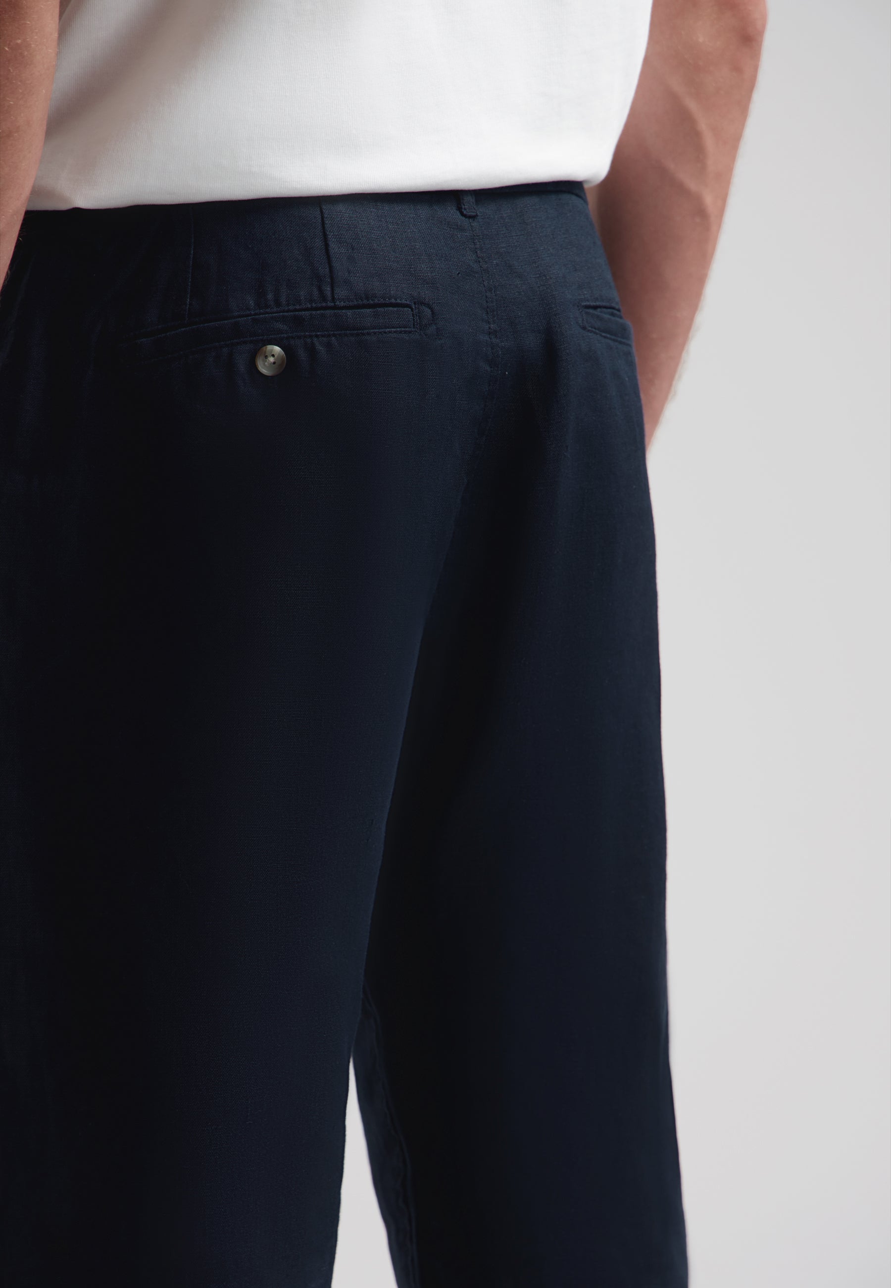 Dk. Navy