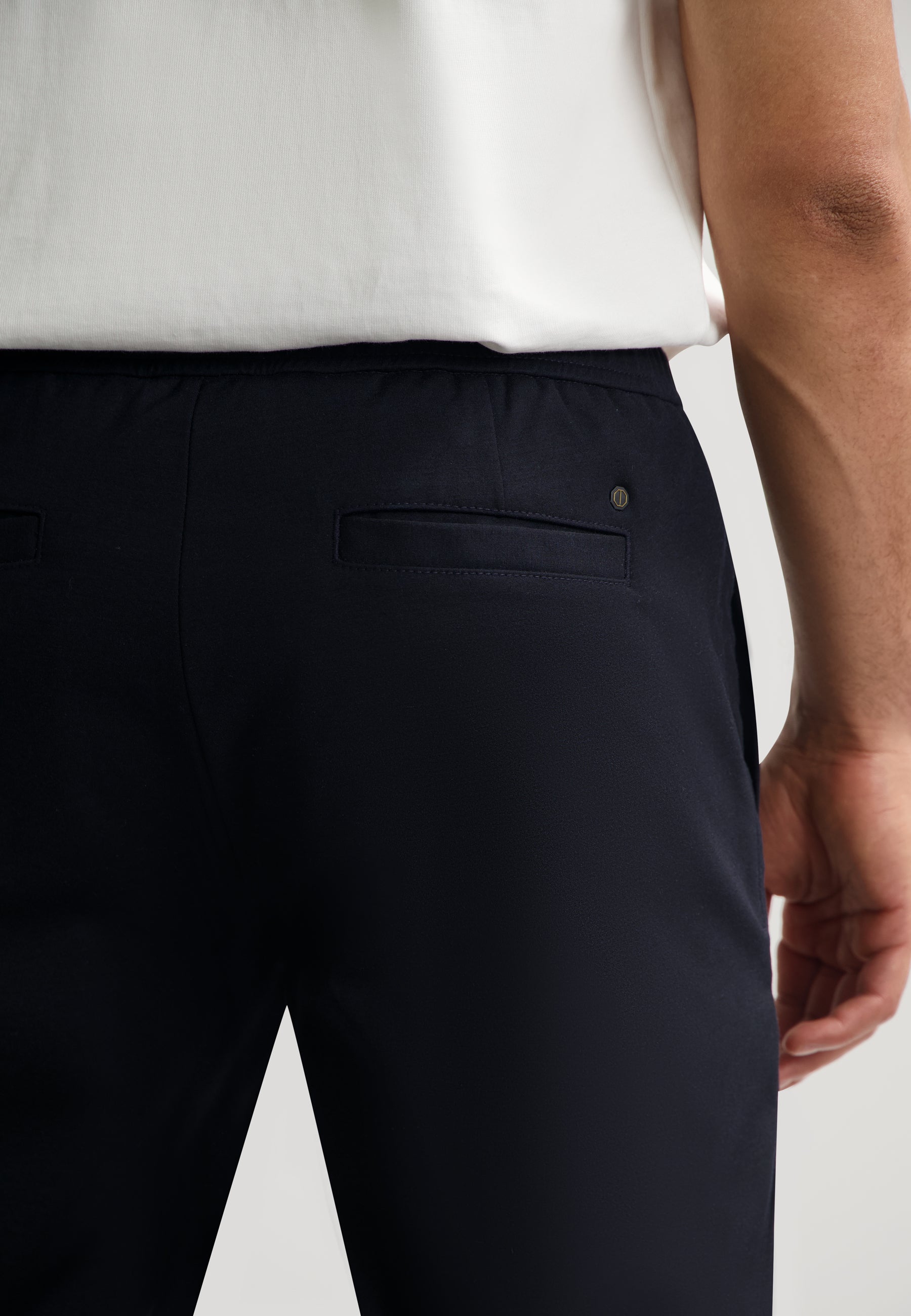 Dk. Navy