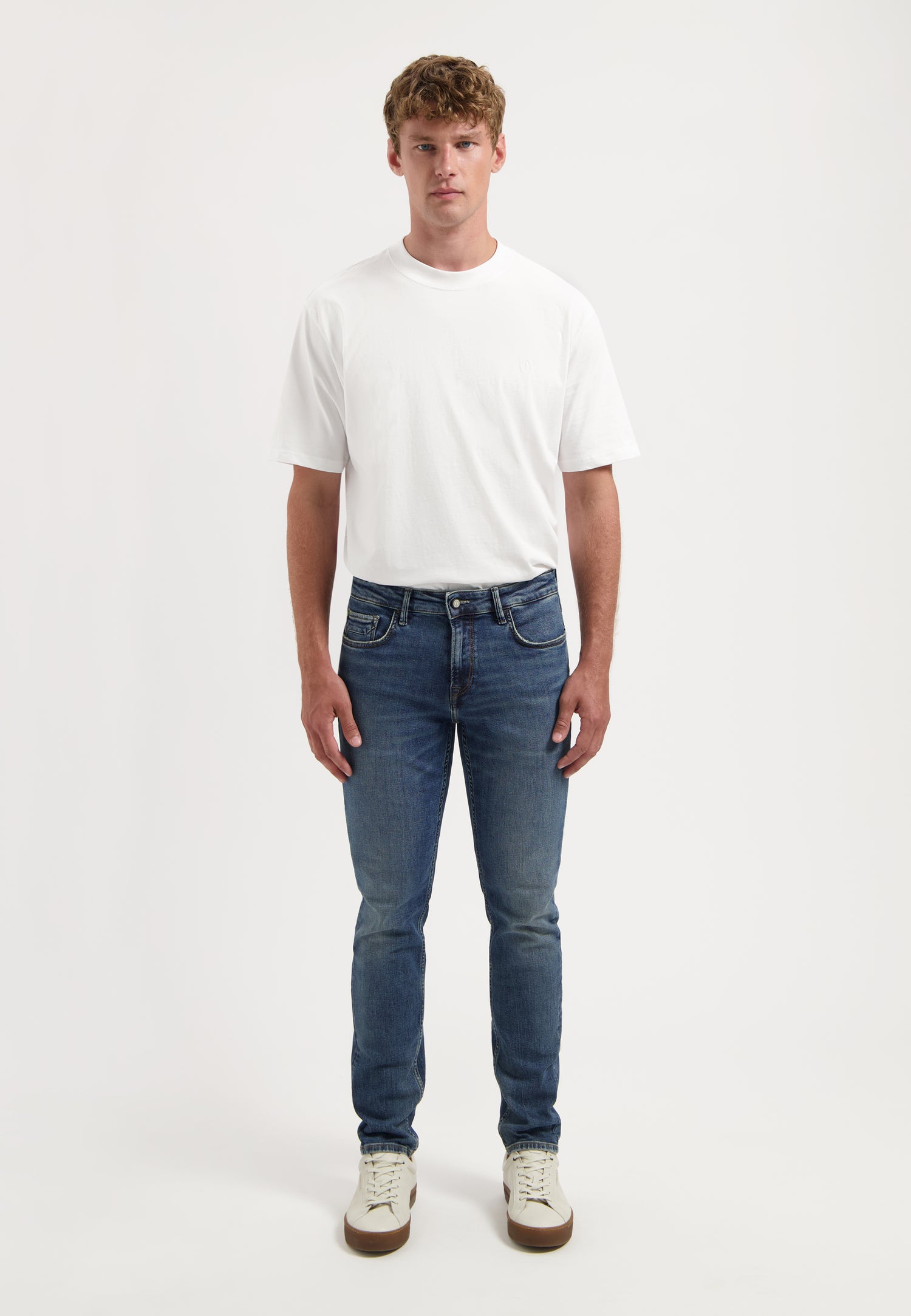 Nouveau Classic Blue
