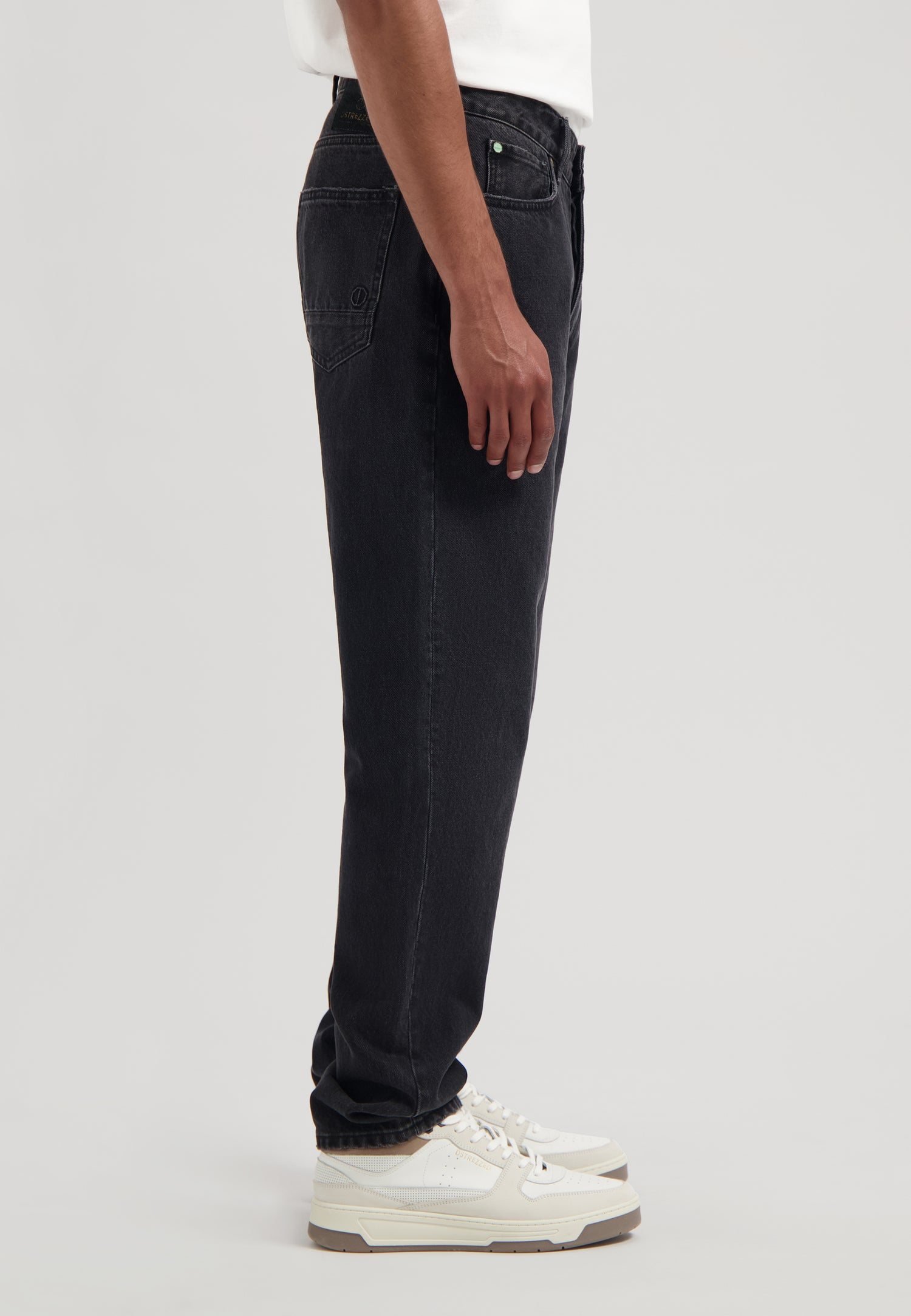 Charcoal Mist Black