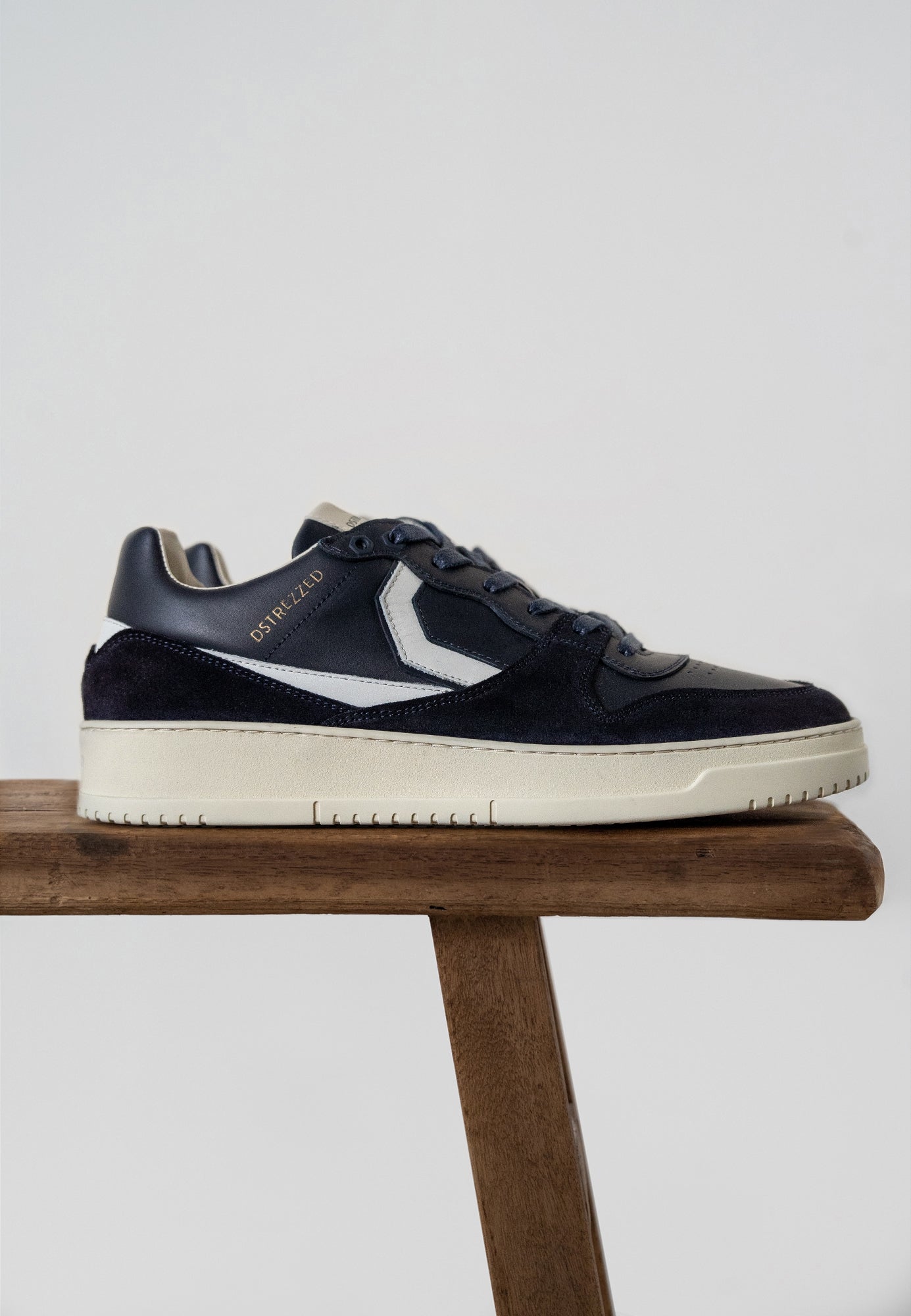 Dk. Navy