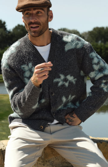 Pullovers & Cardigans